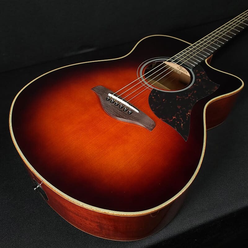 

Электроакустическая гитара Yamaha AC1M Tobacco Burst