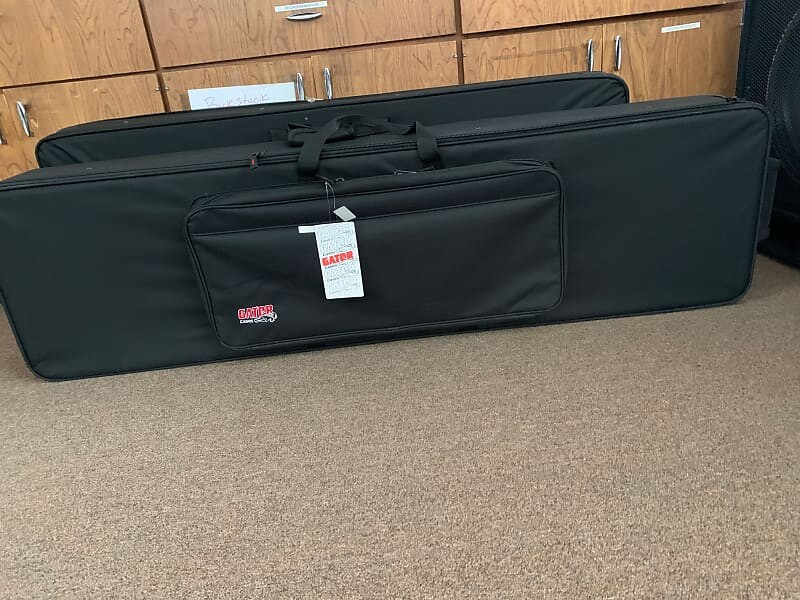 

Gator GK-88 SLXL-GK Полужесткий легкий тонкий чехол для клавиатуры с 88 клавишами — удлиненный GK-88 SLXL-GK Semi-Rigid Lightweight Slim 88-Key Keyboard Case- Extra Long