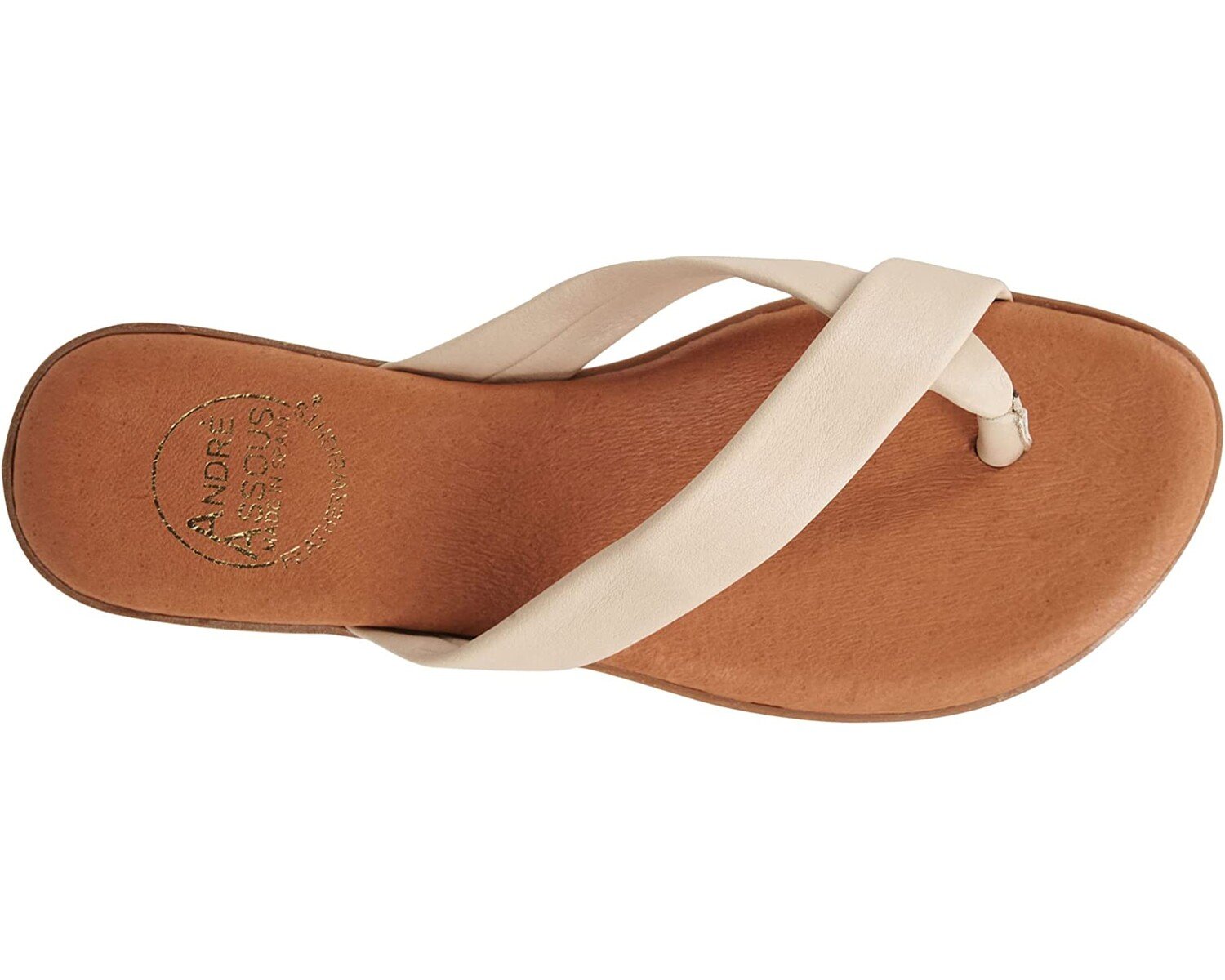 

Сандалии Nadiya Featherweight Flat Sandal Andre Assous, бежевый