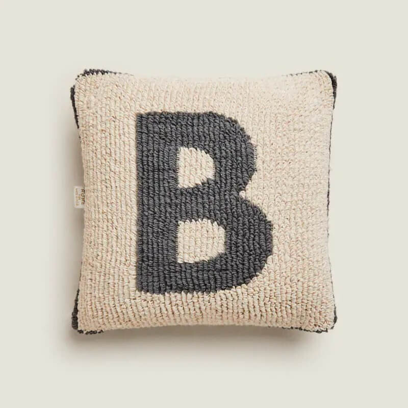 

Декоративная подушка Zara Home Embroidered Letter B, мультиколор