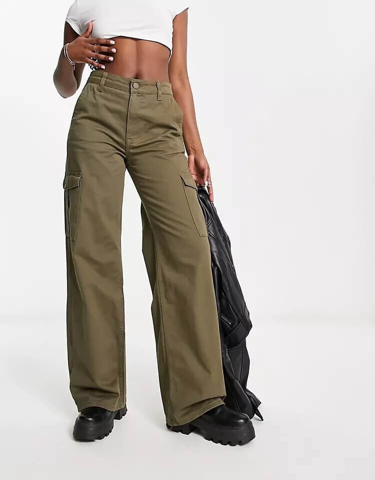 

Широкие брюки карго с завышенной талией Pull&Bear, хаки