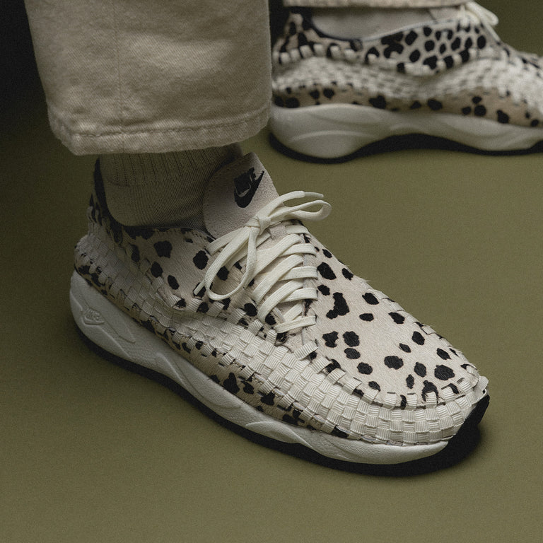 Кроссовки Wmns Air Footscape Woven *White Cow* Nike, белый