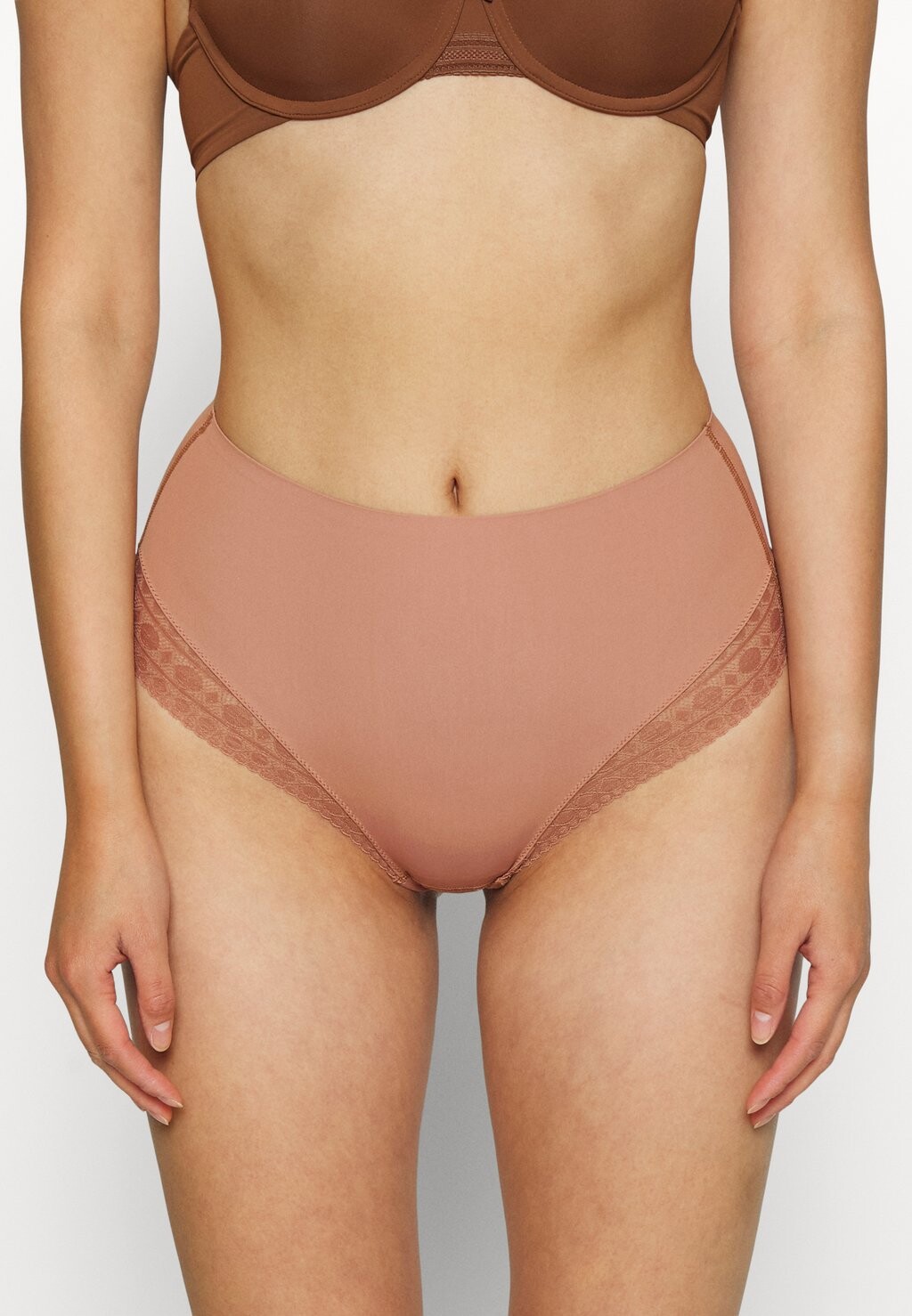 

Корректирующее белье Esprit