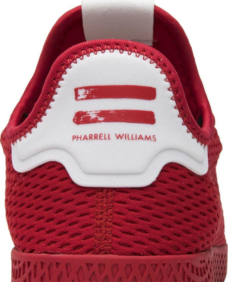 Red pharrell tennis sales hu