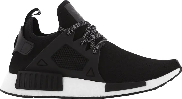 Мужские кроссовки Adidas NMD XR1, черный/белый кроссовки adidas nmd xr1 primeknit bred черный