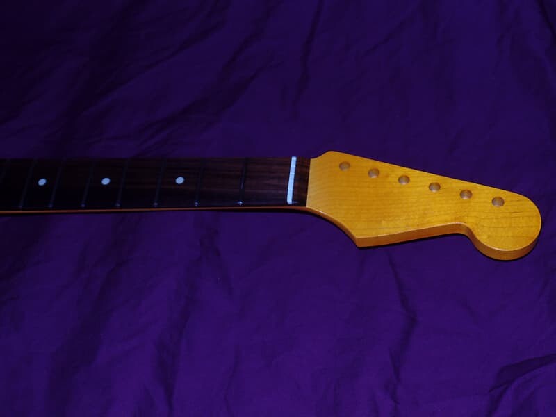 

22 XJ Fret Closet Classic Stratocaster Allparts Fender Лицензированный гриф из палисандра Fender Licensed Stratocaster Neck