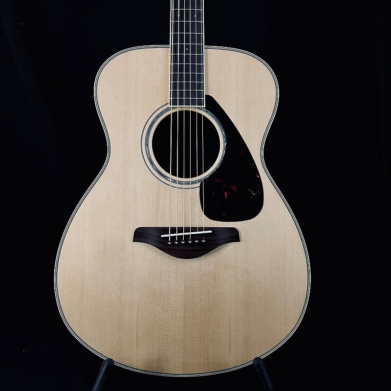 

FS830 Концерт Натуральный Yamaha FS830 Concert