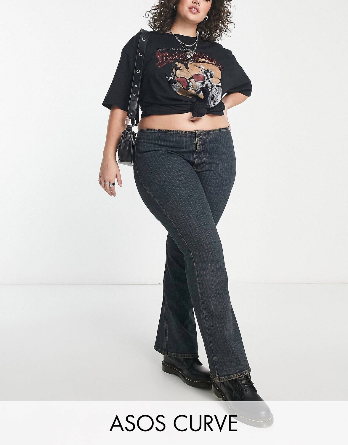 

Синие расклешенные джинсы ASOS DESIGN Curve