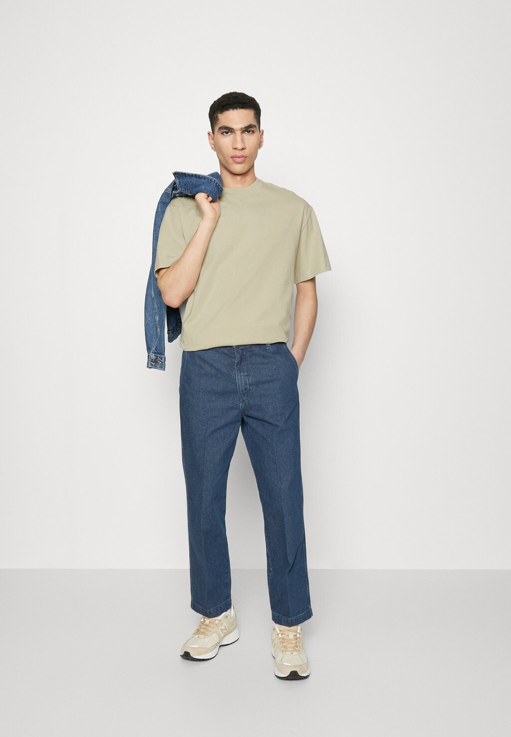 

базовая футболка Oversized 2-Pack Weekday, цвет beige dusty light