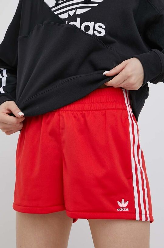 

Шорты HE9495 Adidas Originals Adicolor adidas Originals, красный