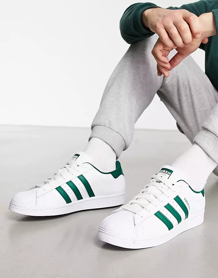 

Бело-зеленые кроссовки adidas Originals Superstar, бело-зеленый