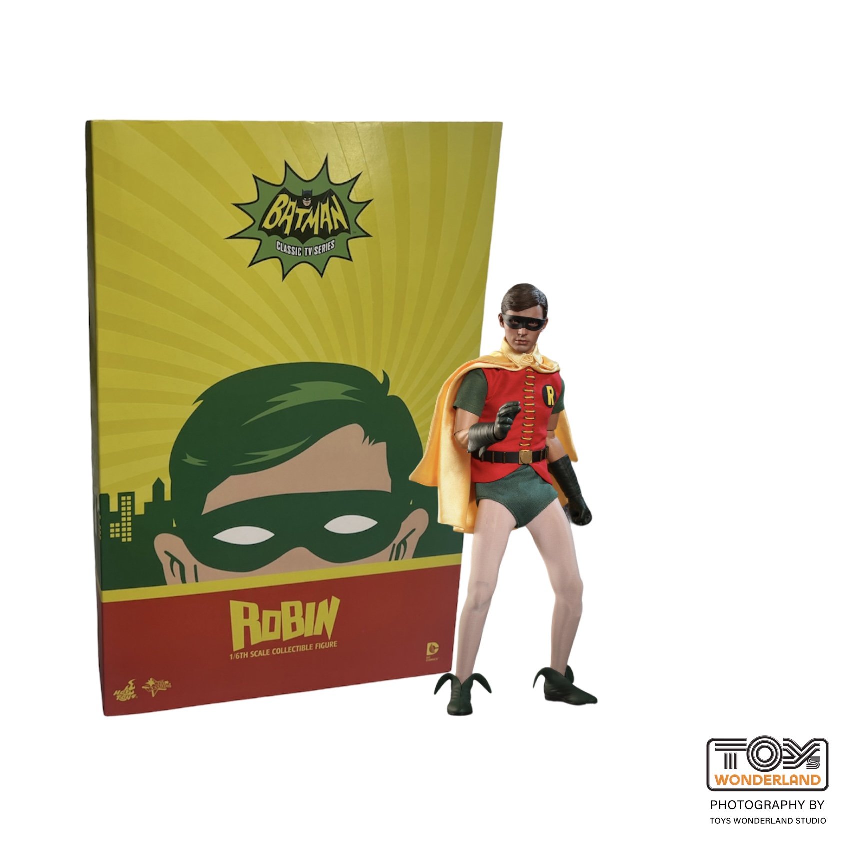 

Фигурка Hot Toys Batman (1966) Robin, 28 см