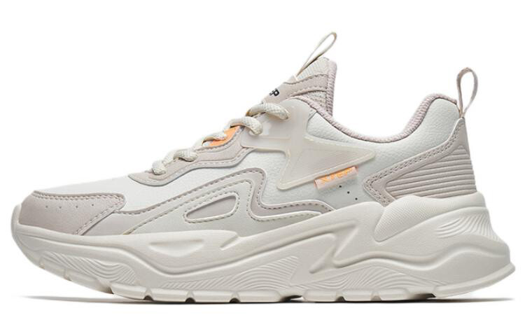 

XTEP Lingbu Lifestyle Shoes Women's Low-top White/orange