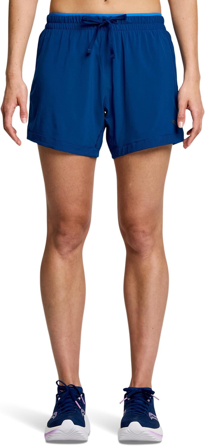 

Шорты Outpace 5 дюймов Saucony, цвет Indigo