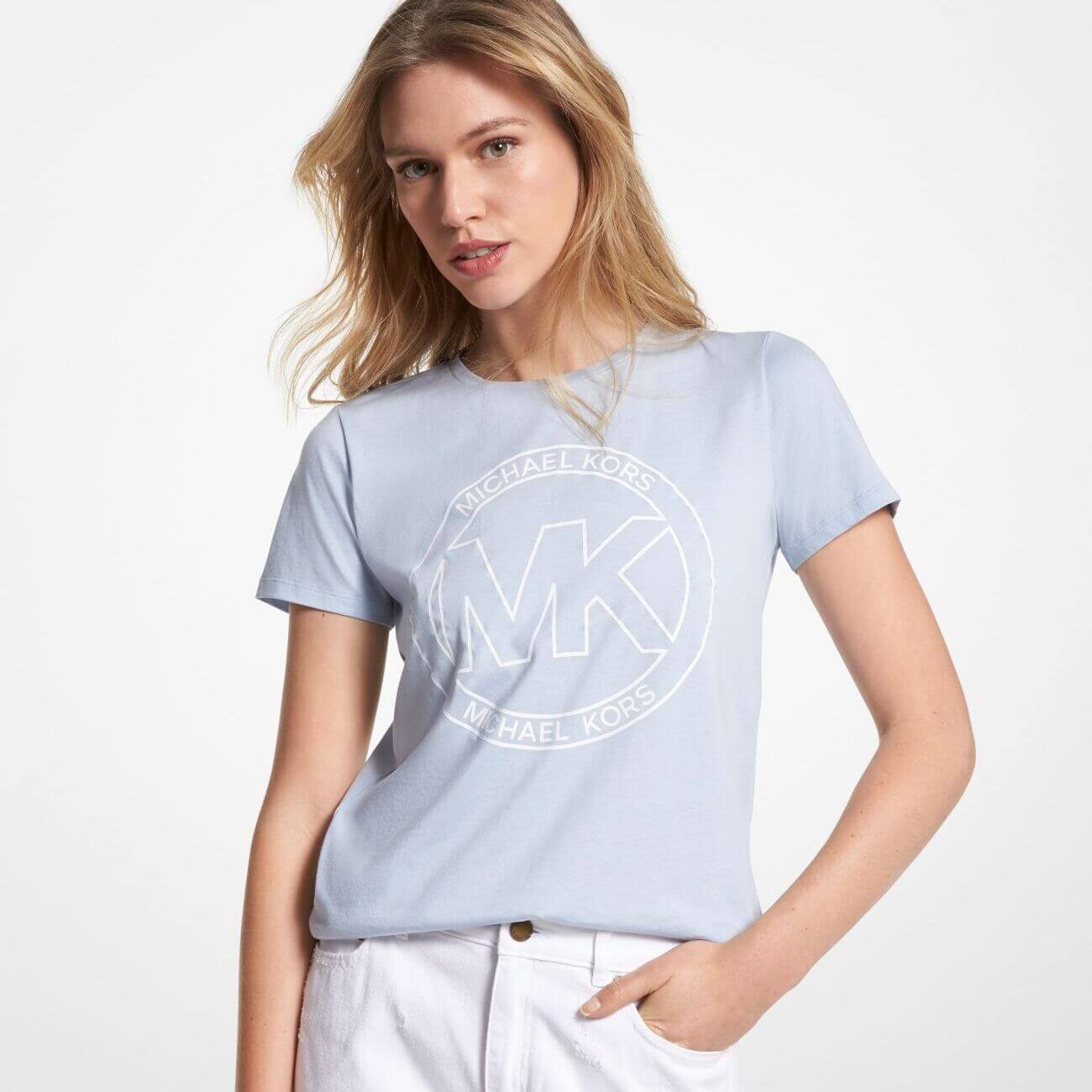 

Футболка Michael Michael Kors Logo Charm Print Organic Cotton, светло-голубой