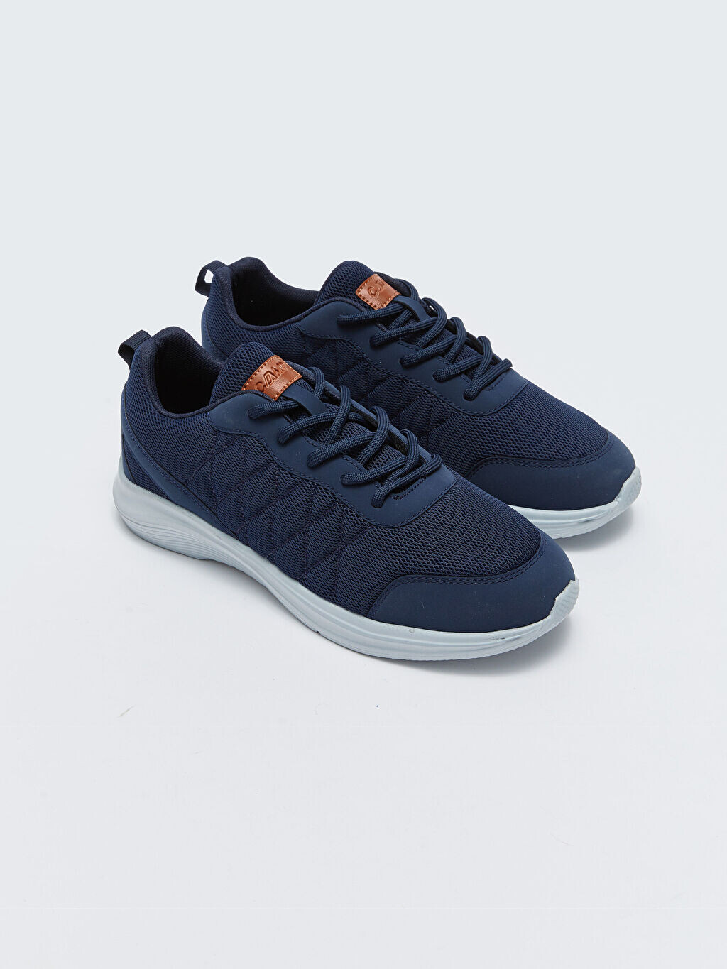 

Мужские кроссовки Active на шнуровке LCW Steps