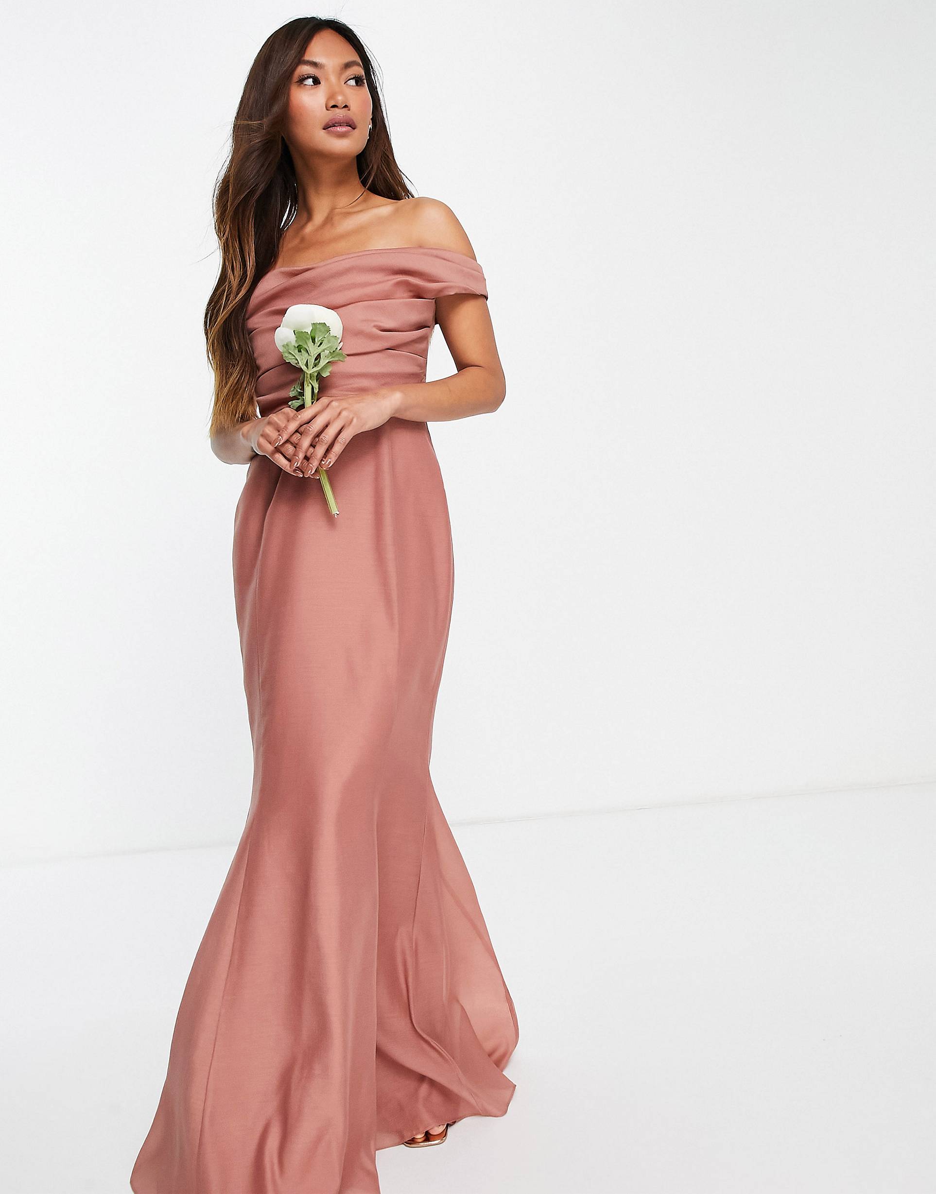 Платье макси с открытыми плечами и корсетом ASOS DESIGN Bridesmaid - фото