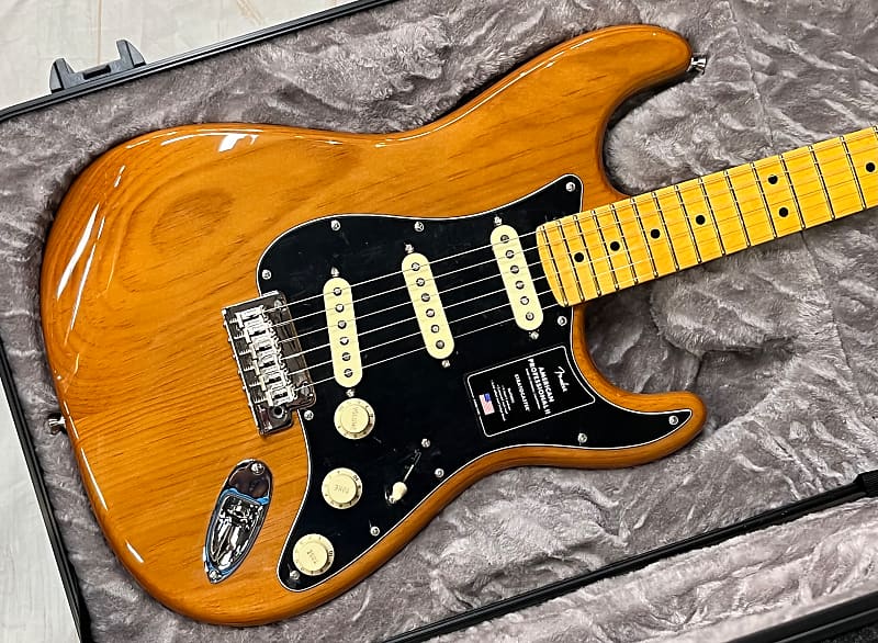 Гитара Fender American Professional II Stratocaster MN 2022