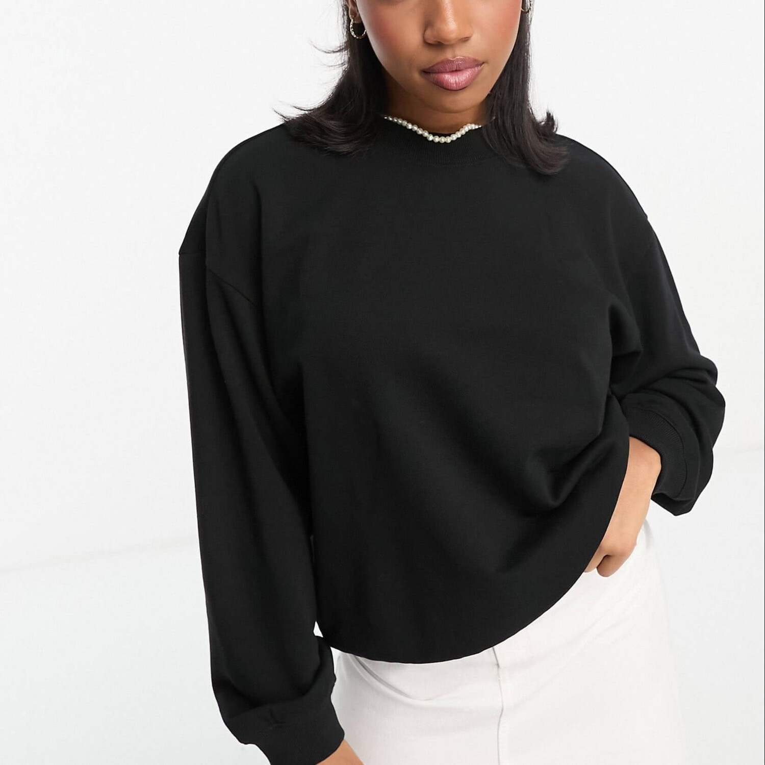 

Свитшот Monki Round Neck Long Sleeve, черный