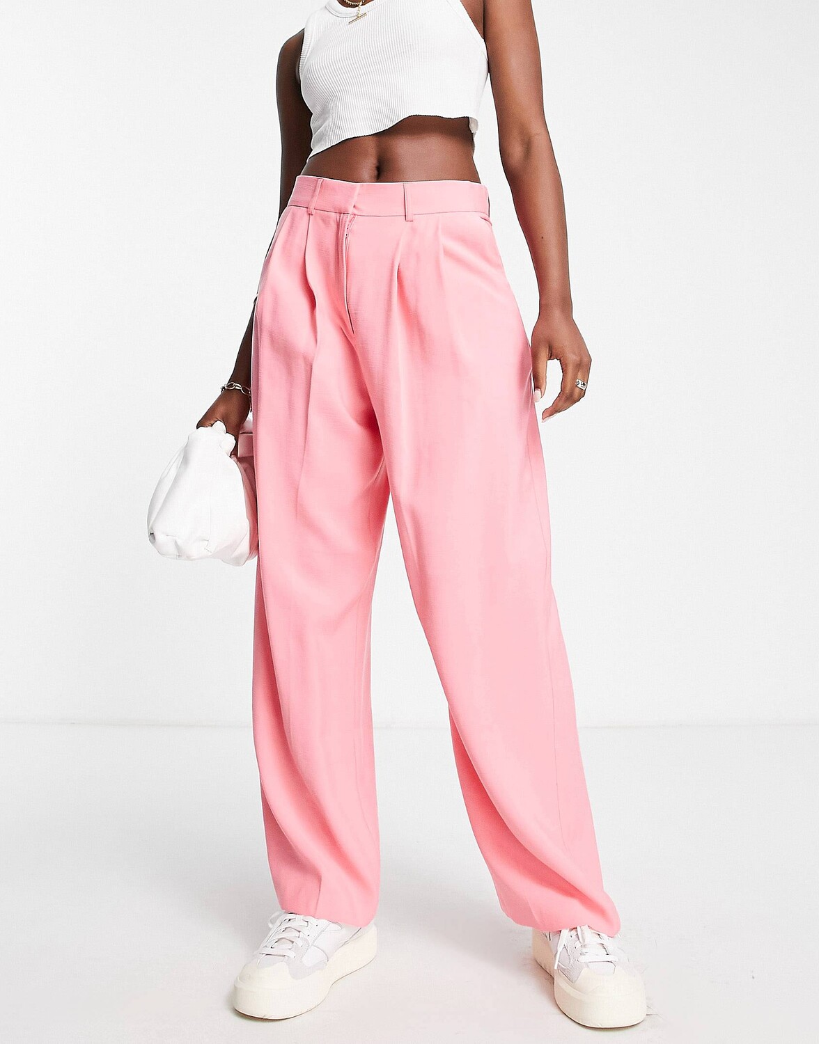 

Розовые брюки свободного кроя с низкой посадкой ASOS DESIGN, Розовый