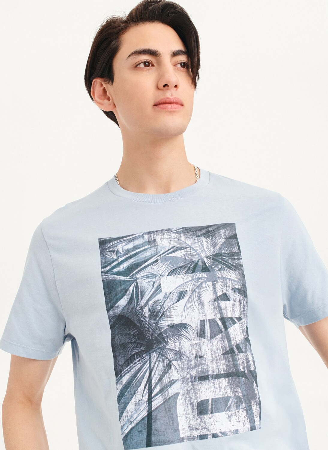 

Футболка с надписью Palm Distress DKNY