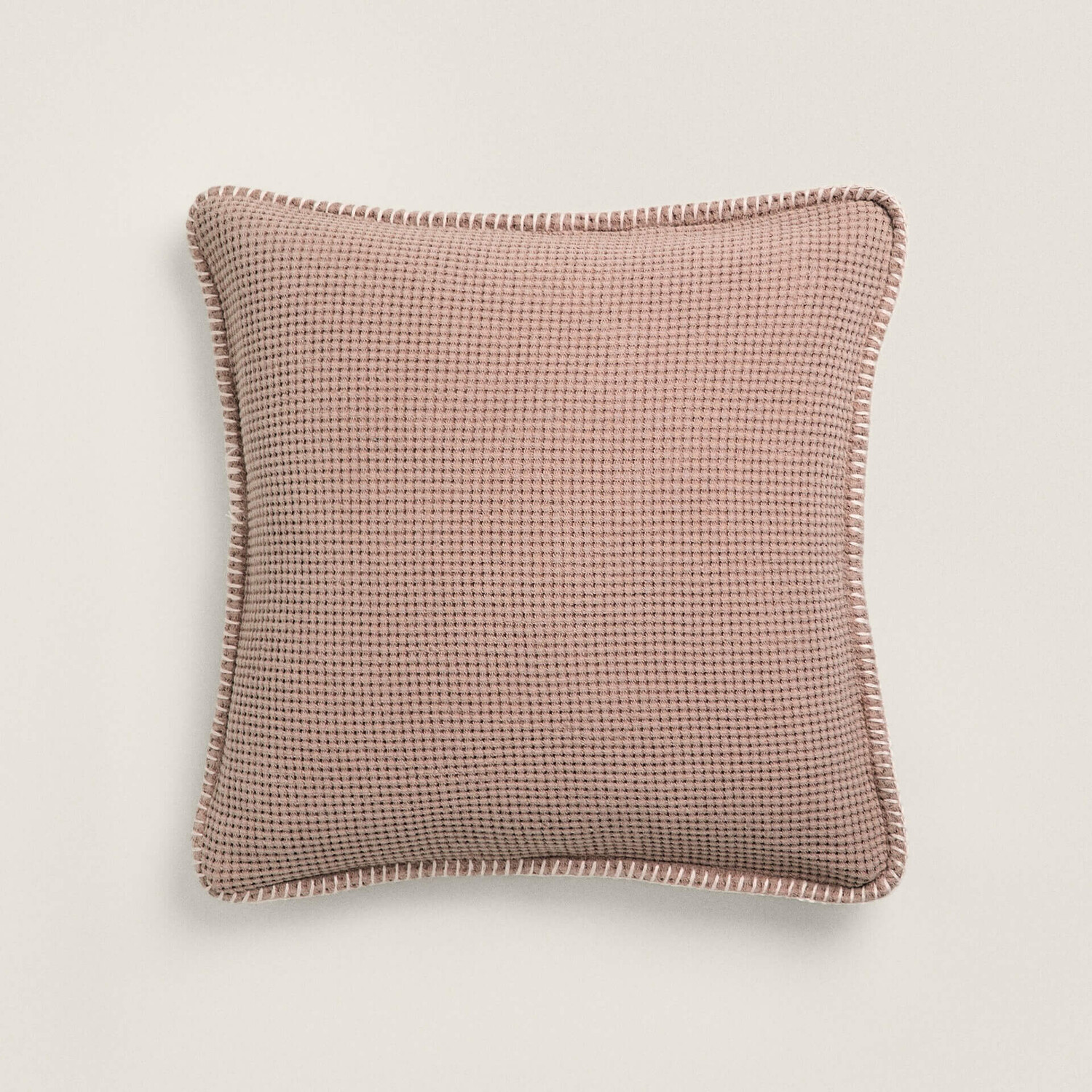 

Чехол на подушку Zara Home Textured Waffle-Knit, розовый