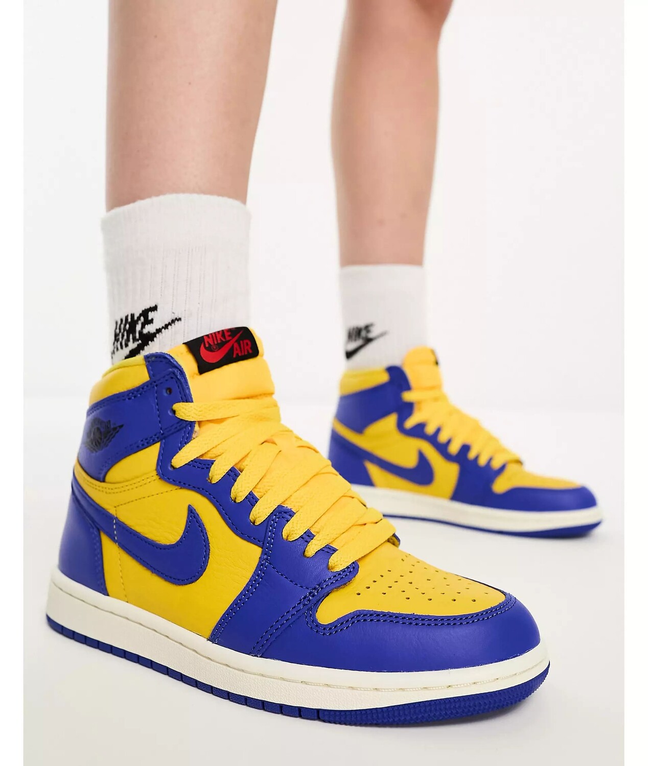 

Кроссовки Jordan Aj1 Hi Og, синий/желтый