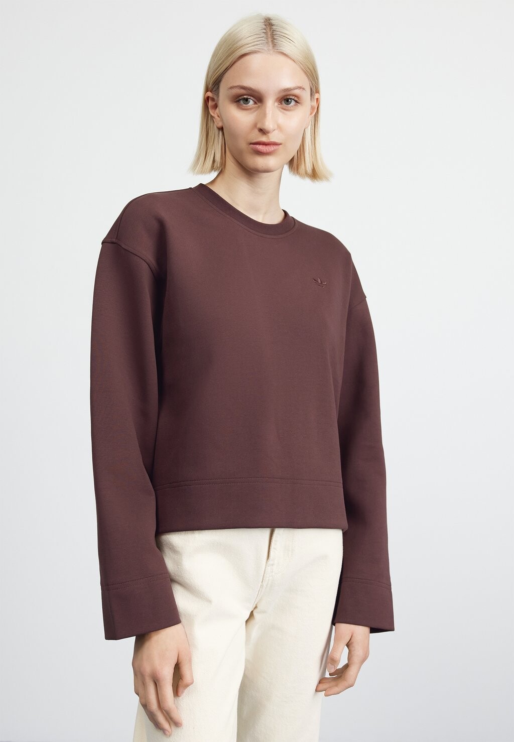

Толстовка Short adidas Originals, цвет shadow brown