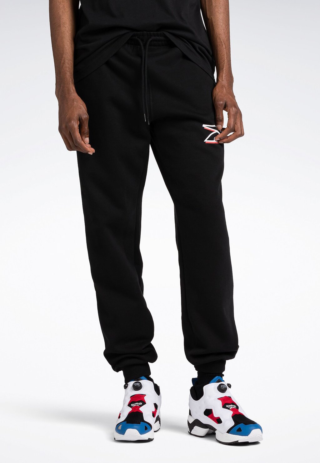 Спортивные брюки IDENTITY VECTOR GRAPHIC Reebok, черный фото