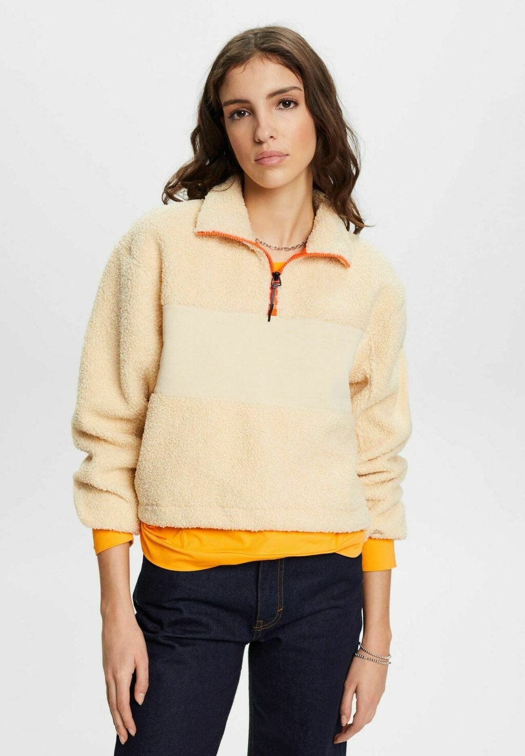 

Джемпер флисовый Esprit, бежевый