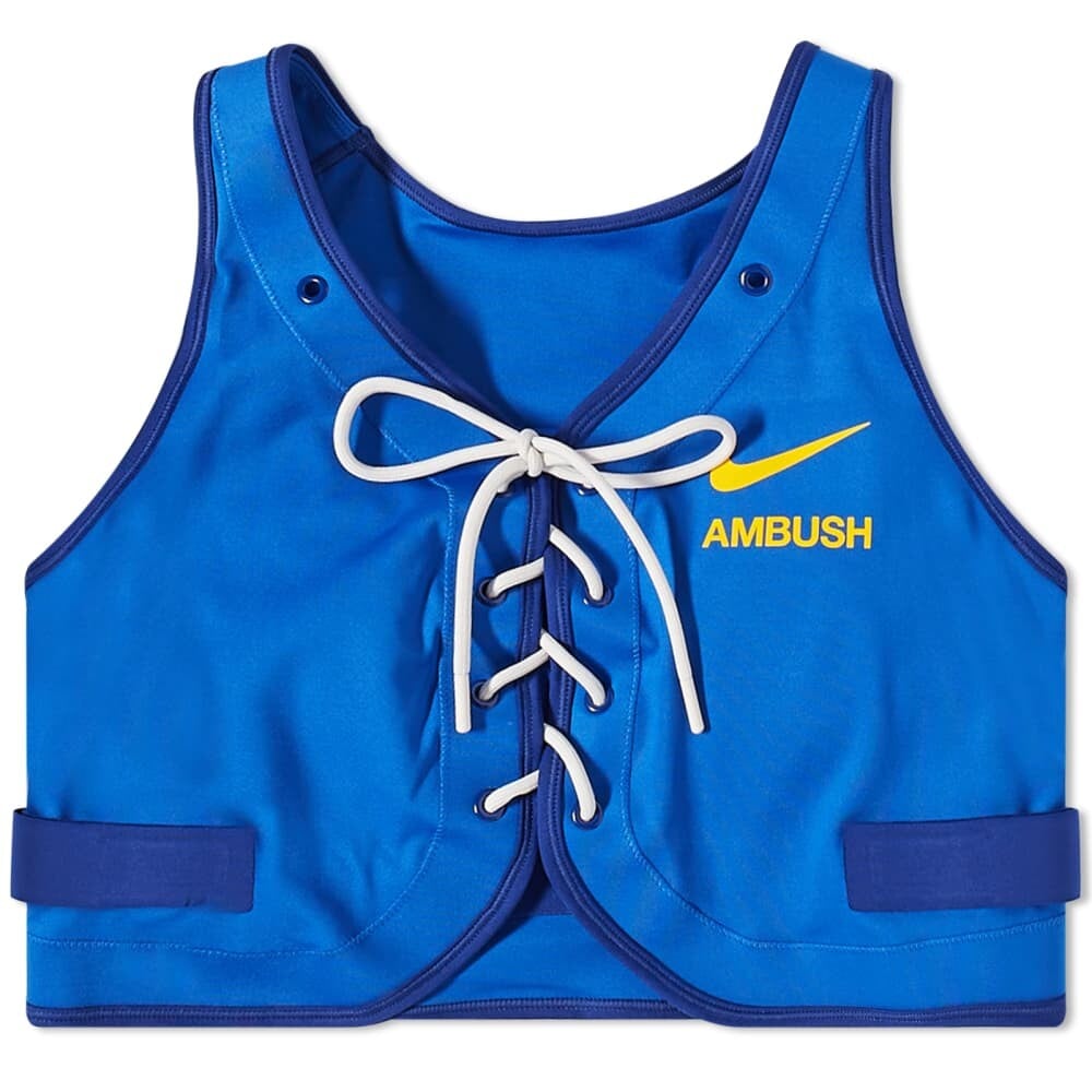 

бюстгальтер из коллаборации с Ambush Lux Nike
