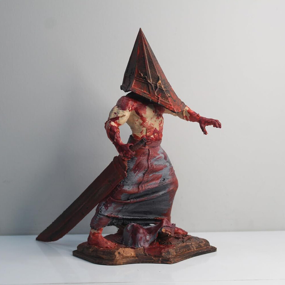 

Статуэтка Patush Silent Hill, Pyramid Head, 15 см