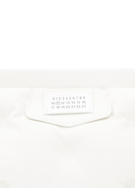 

Миниатюрная красная дорожка Glam Slam Maison Margiela, белый