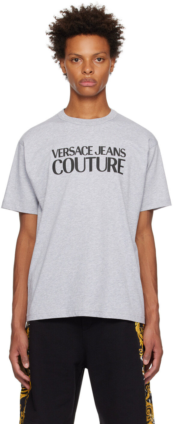 

Серо-черная футболка с принтом Versace Jeans Couture