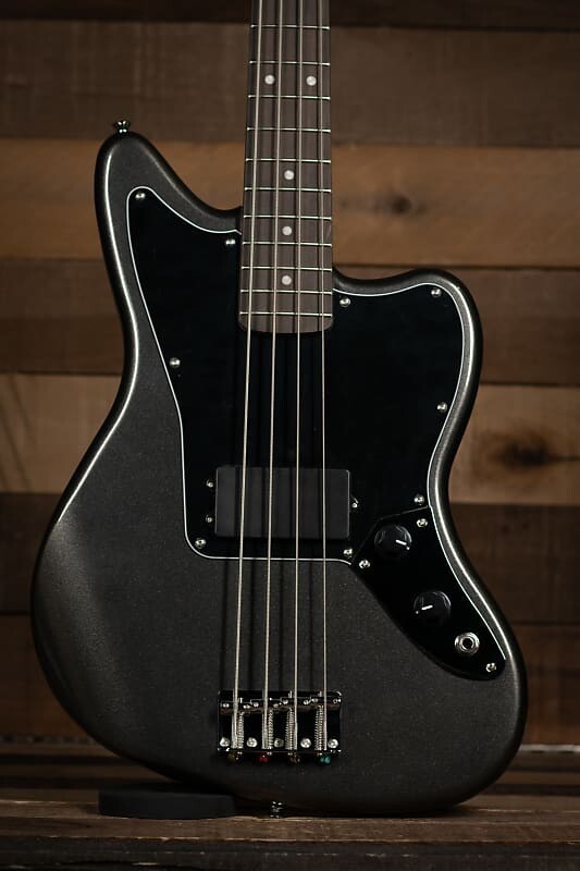 

Squier Affinity Series Jaguar Bass H, накладка на гриф Laurel, черная накладка, цвет Charcoal Frost Metallic Affinity Series Jaguar Bass H Laurel Fingerboard Black Pick...
