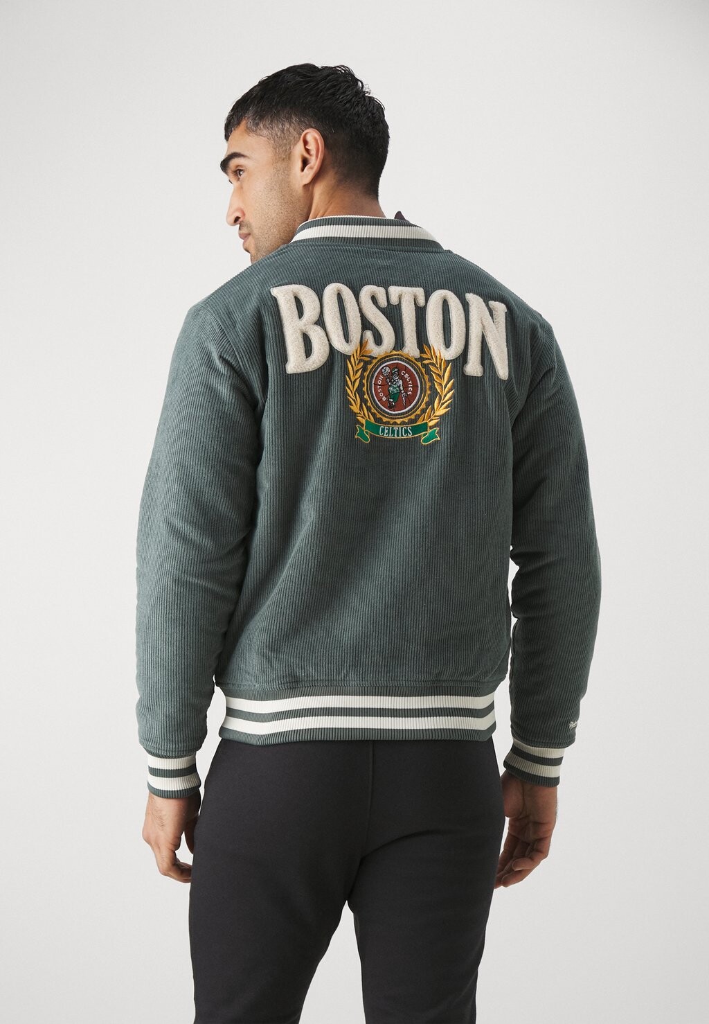 

Team Nba Collegiate Varsity Jacket Mitchell & Ness, зеленый