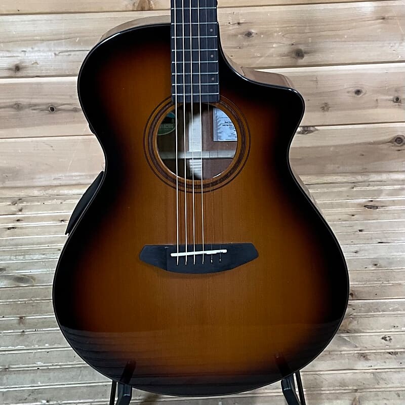 

Акустическая электрогитара Breedlove Solo Pro Concert CE - Edgeburst Solo Pro Concert CE Acoustic Electric Guitar - Edgeburst