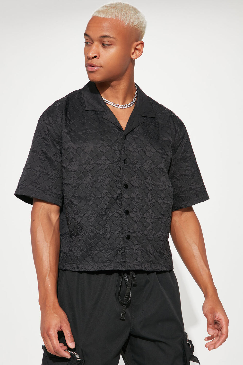 

Рубашка Fashion Nova ZDF01V310102, черный