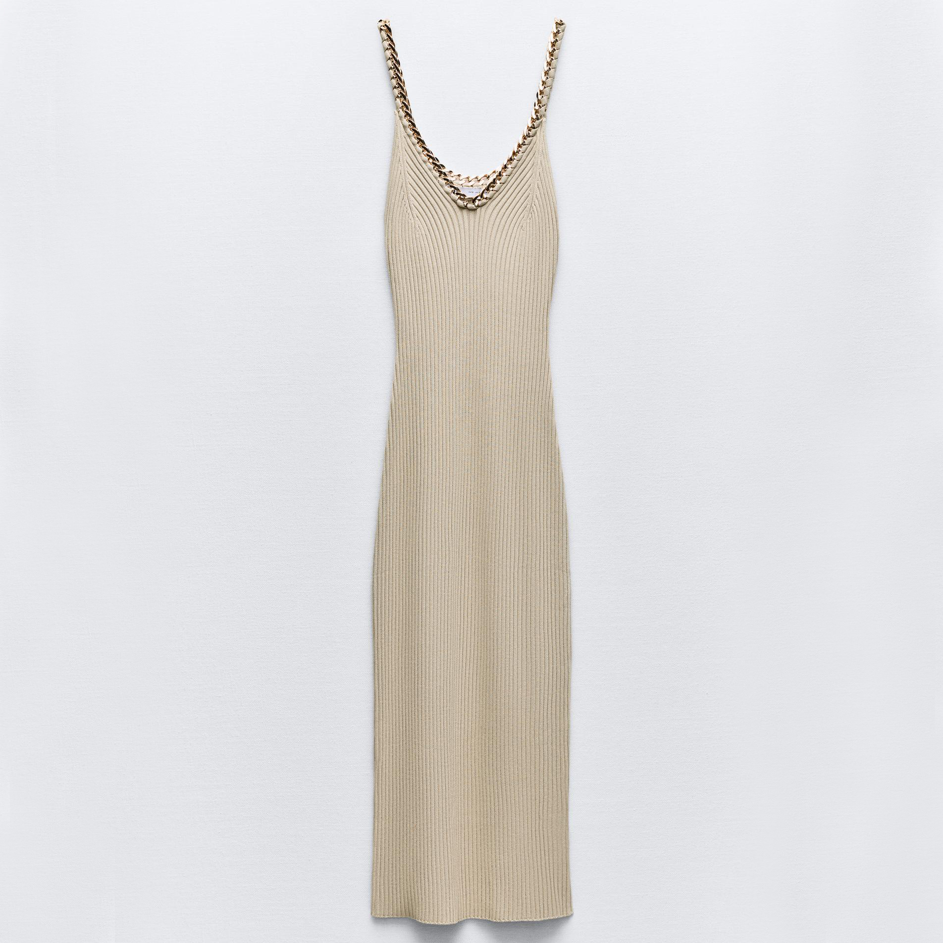 Платье Zara Ribbed Knit Midi With Chains, бежевый хаки платье свадебное трапециевидное с v образным вырезом длинным рукавом и кружевной аппликацией
