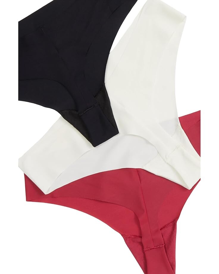 

Стринги Calvin Klein Invisibles 3-Pack Thong, цвет Red Bud/Vanilla Ice/Black