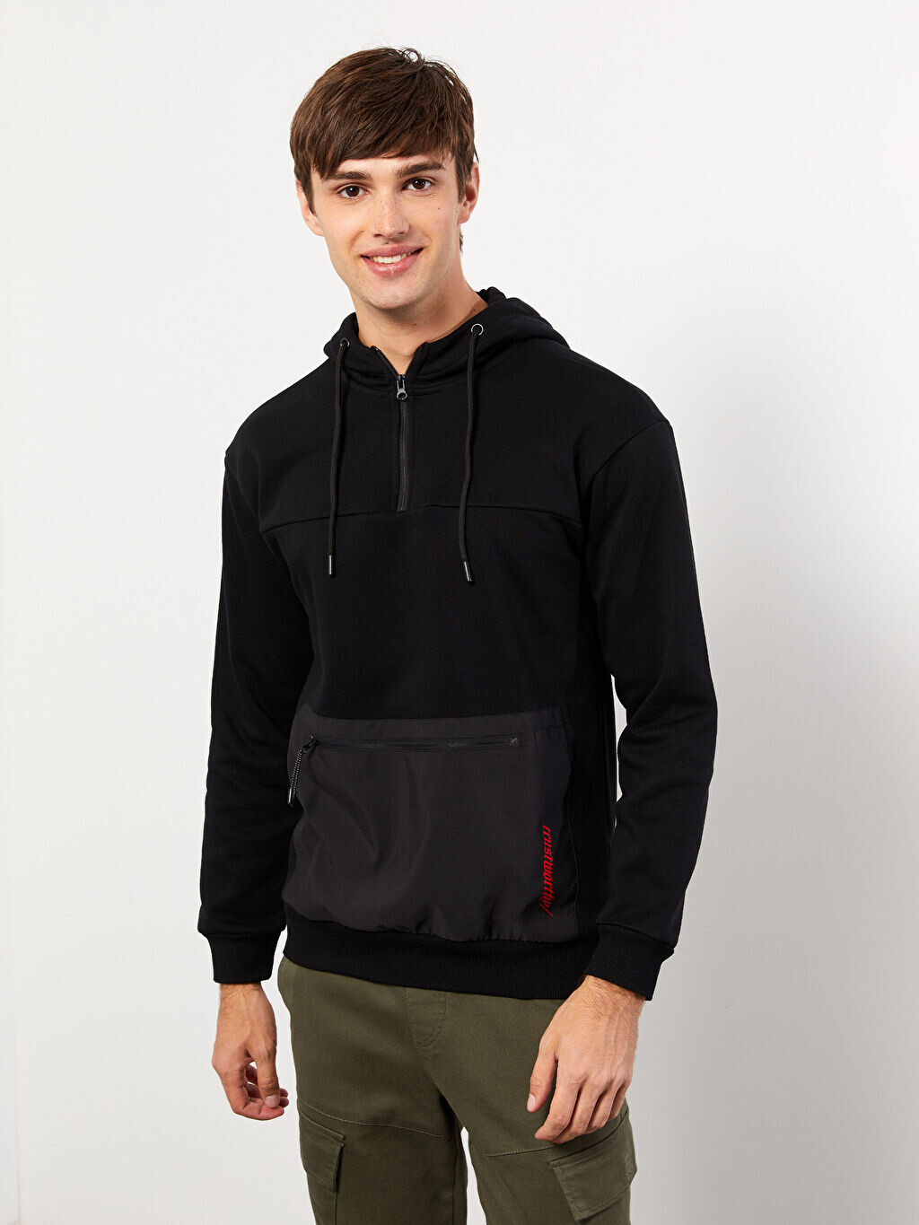 

Мужская толстовка Oversize с длинным рукавом и принтом LCW Casual, Черный