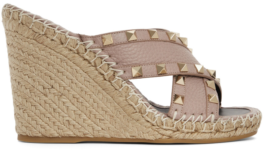 

Серо-коричневые сандалии на танкетке Criss Cross Rockstud Valentino Garavani
