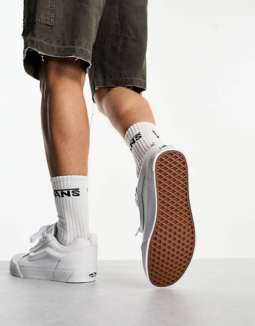 

Массивные кроссовки Vans Knu Skool из кожи тройного белого цвета