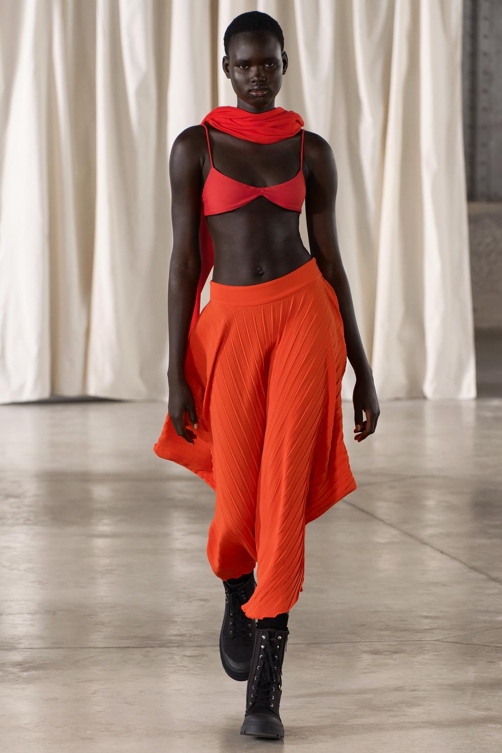 Асимметричная юбка со склисами ZARA, красный апельсин шерстяная юбка годе плотная вязаная женская осень зима плиссированная с высокой талией