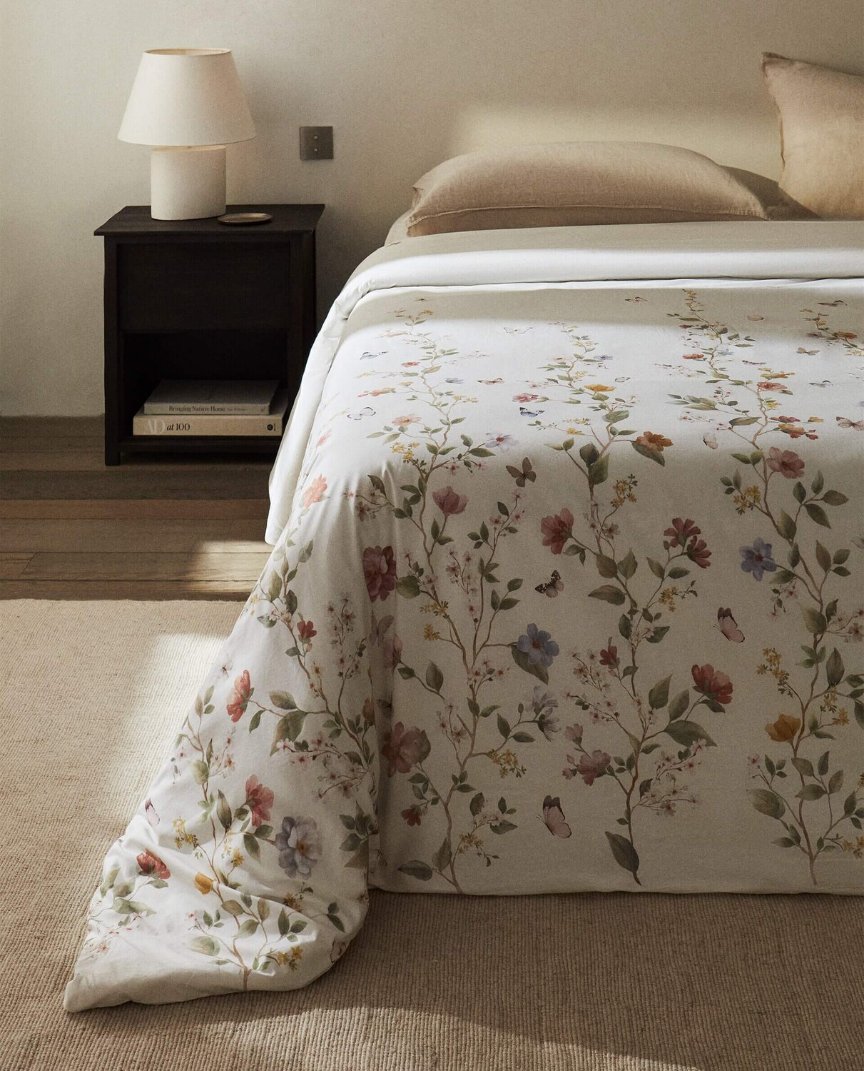 

Пододеяльник Zara Home Flower And Butterfly Print, мультиколор