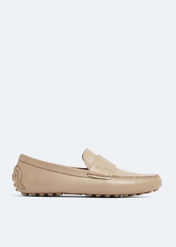 

Лоферы FERRAGAMO Saddle driving loafers, бежевый