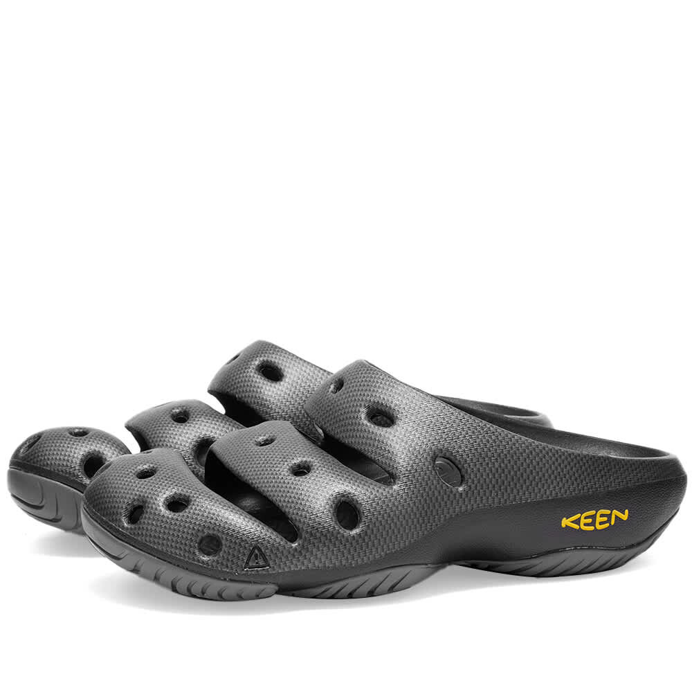 

Шлепанцы Keen Yogui, черный