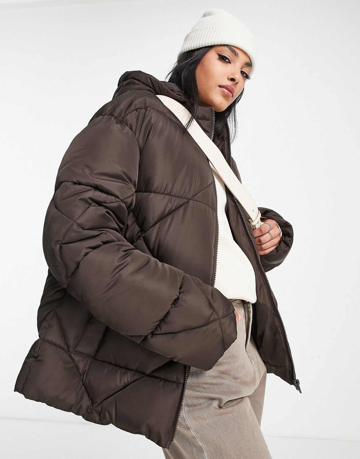 

Стеганый пуховик ASOS DESIGN шоколадного цвета, Коричневый