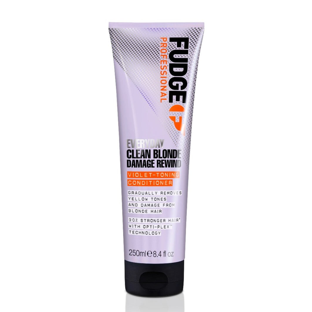 

Fudge Every Day Clean Blonde Damage Rewind Conditioner Восстанавливающий и слегка тонирующий кондиционер для светлых волос 250мл