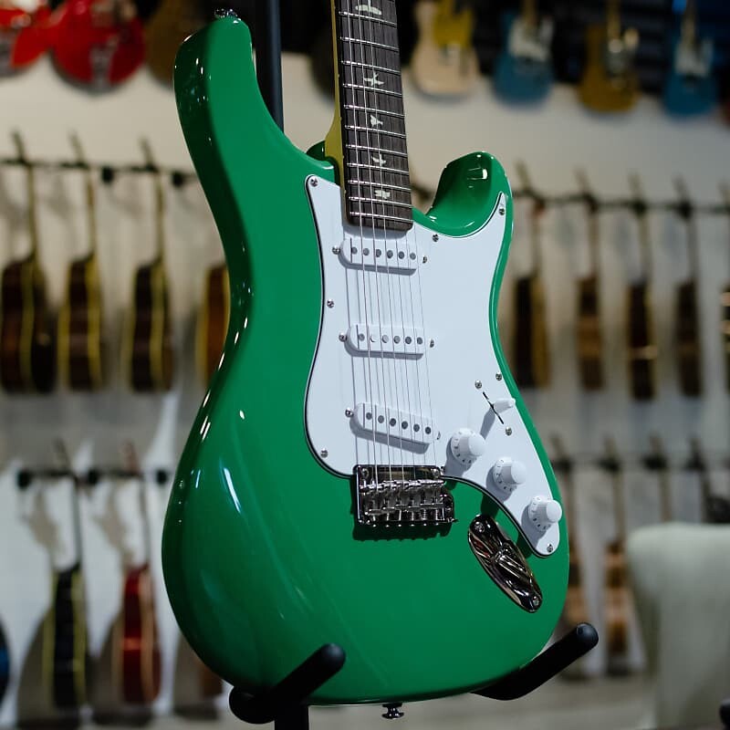 

Гитара PRS SE Silver Sky - Ever Green с сумкой для переноски